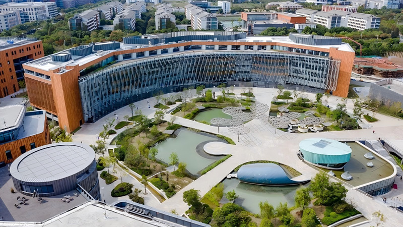 西交利物浦大学
